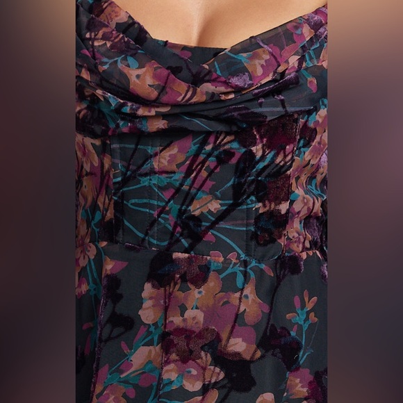 NWT SHOWPO Jessel Mini Dress Long Sleeve Cowl Corset in Burnt Out Floral 4 - Picture 3 of 16